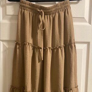 Womens Tan Tiered Skirt